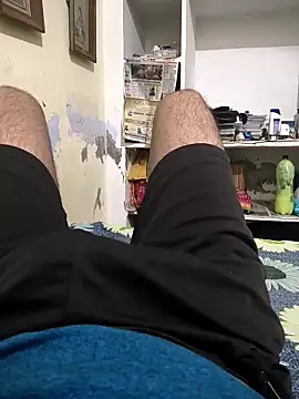 Snapshot of amitkumar9897 chatting on 10-29-25, 04:20 amitkumar9897 online show from 10-29-25, 04:20