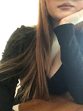 Snapshot of Markiza33 chatting on 11-06-25, 09:21 Markiza33 online show from 11-06-25, 09:21