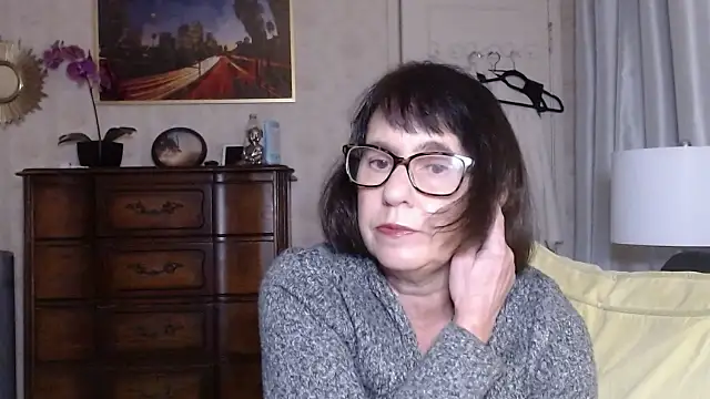 BigbustedBrenda online show from 11-21-25, 07:01