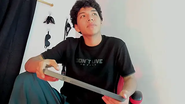 Maximiliano Khalil online show from 12-05-25, 07:21