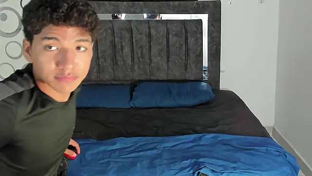 Maximiliano Khalil online show from 01-18-26, 07:39