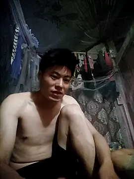 Snapshot of -Nathann- chatting on 04-18-26, 02:10 -Nathann- online show from 04-18-26, 02:10
