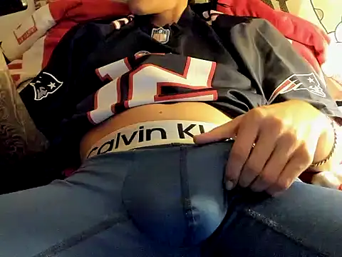 Damian-Leclair online show from 04-30-26, 01:45