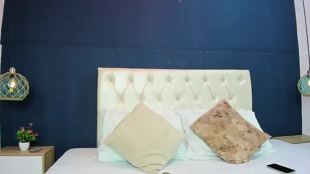 Kim Luna1 online show from 12-02-25, 12:27