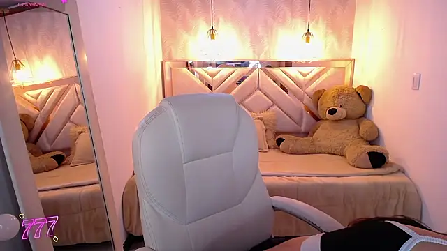 emmaa garciia online show from 03-27-26, 03:34