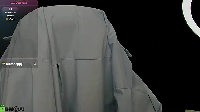 Melanie Ryer online show from 12-20-25, 01:02