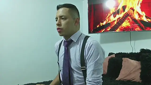 Mike Fetiche online show from 11-13-25, 03:16