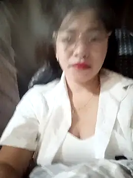 Bamboo-niee123 online show from 12-14-25, 07:07