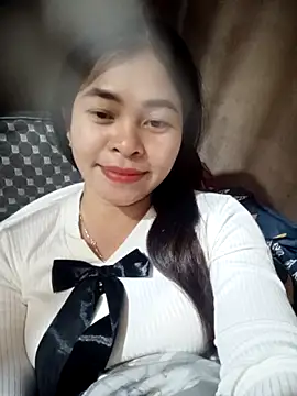 Bamboo-niee123 online show from 12-21-25, 04:36