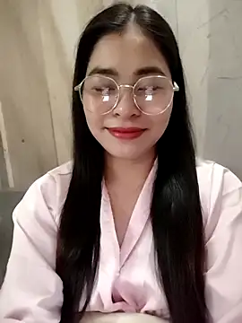 Bamboo-niee123 online show from 04-21-26, 01:42