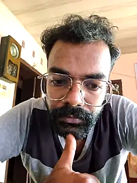 Snapshot of nithinrr chatting on 10-28-25, 05:22 nithinrr online show from 10-28-25, 05:22