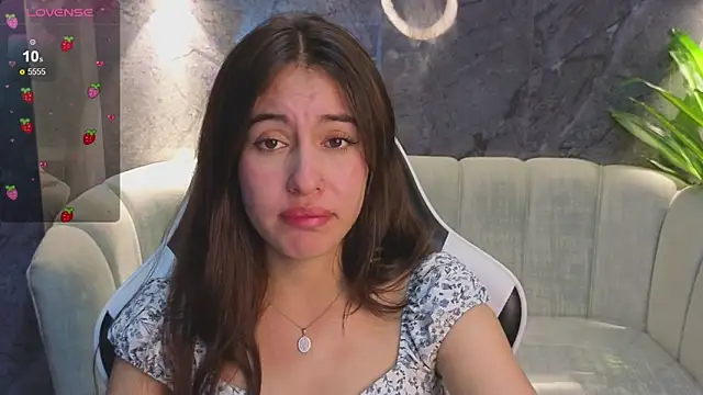 Nikka Tx online show from 12-17-25, 03:23