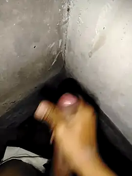 Snapshot of Sudda1199 chatting on 01-06-26, 01:09 Sudda1199 online show from 01-06-26, 01:09