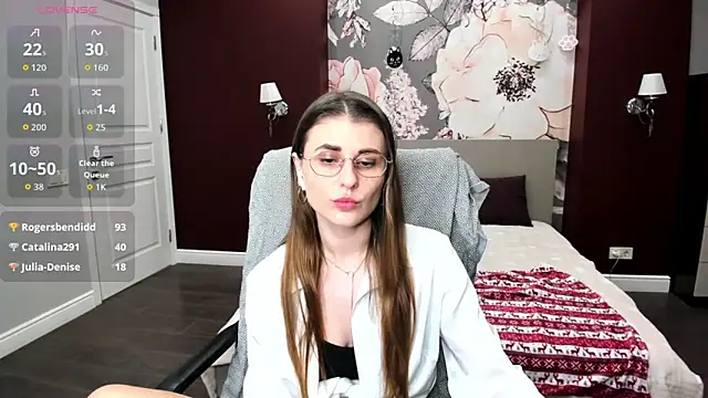 Snapshot of DemmyRose chatting on 02-28-26, 12:44 DemmyRose online show from 02-28-26, 12:44