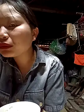 yoyo-mi online show from 04-04-26, 09:40