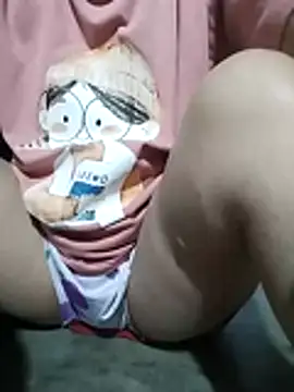 Snapshot of -Hazel-123 chatting on 11-16-25, 11:21 -Hazel-123 online show from 11-16-25, 11:21