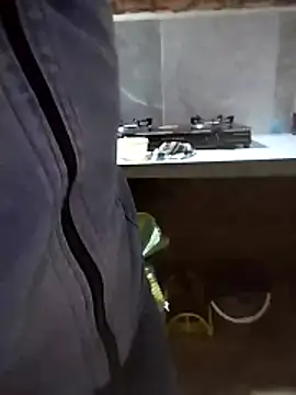 Snapshot of -Hazel-123 chatting on 11-28-25, 02:36 -Hazel-123 online show from 11-28-25, 02:36