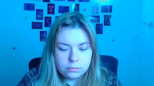 SusannaNight online show from 04-27-26, 05:16