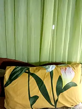 Esenia505 online show from 03-23-26, 08:29