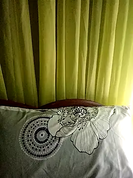 Esenia505 online show from 04-11-26, 12:04