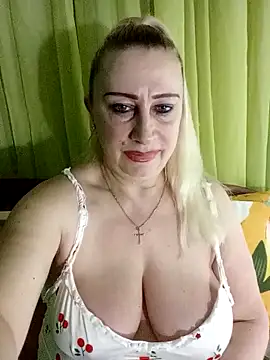 Esenia505 online show from 04-22-26, 02:58