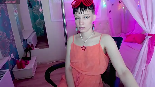 Snapshot of ErickaFetish chatting on 11-02-25, 03:03 ErickaFetish online show from 11-02-25, 03:03