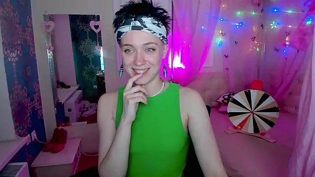 Snapshot of ErickaFetish chatting on 11-04-25, 02:21 ErickaFetish online show from 11-04-25, 02:21