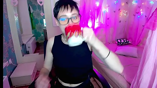 Snapshot of ErickaFetish chatting on 11-06-25, 04:08 ErickaFetish online show from 11-06-25, 04:08