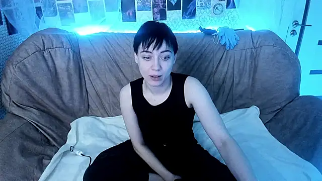 Snapshot of ErickaFetish chatting on 12-01-25, 03:17 ErickaFetish online show from 12-01-25, 03:17