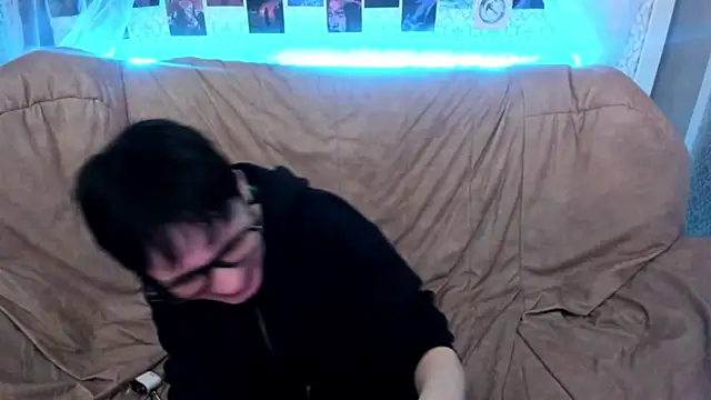 Snapshot of ErickaFetish chatting on 12-13-25, 08:25 ErickaFetish online show from 12-13-25, 08:25