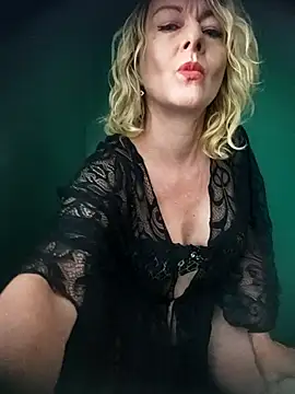 Snapshot of Seta385211 chatting on 07-31-26, 08:25 Seta385211 online show from 07-31-26, 08:25