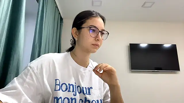 Allisgree online show from 11-14-25, 07:18