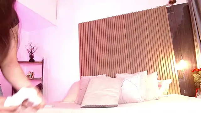 Skay bluee online show from 11-05-25, 12:27