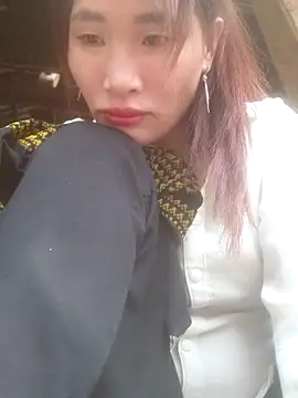 Snapshot of HGiasexy69 chatting on 06-11-26, 02:53 HGiasexy69 online show from 06-11-26, 02:53