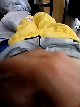 Snapshot of Xxn8x chatting on 12-17-25, 07:31 Xxn8x online show from 12-17-25, 07:31