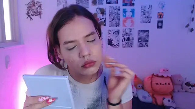 reiko doll online show from 12-19-25, 03:30