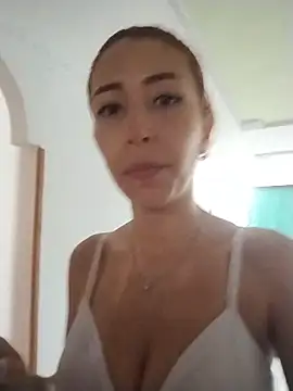 julialex  online show from 02-19-26, 07:10