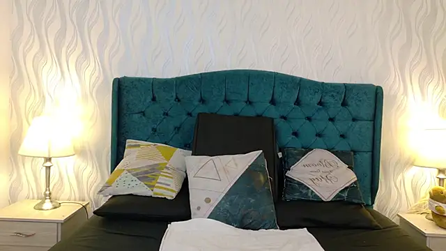 Noah smit   online show from 11-22-25, 03:05