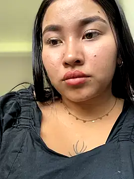 Vickybon online show from 12-15-25, 05:06