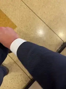 LeoBlaze13 online show from 10-30-25, 08:20