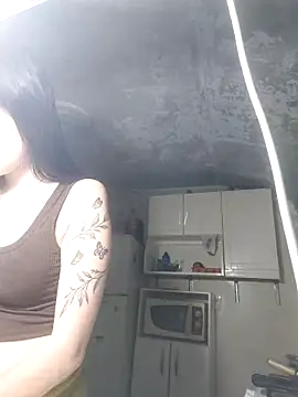 MiluUcrania online show from 11-07-25, 03:39