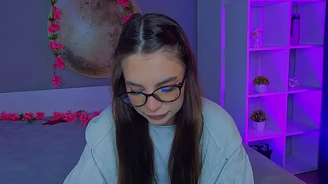 LauraHansil online show from 03-17-26, 07:17