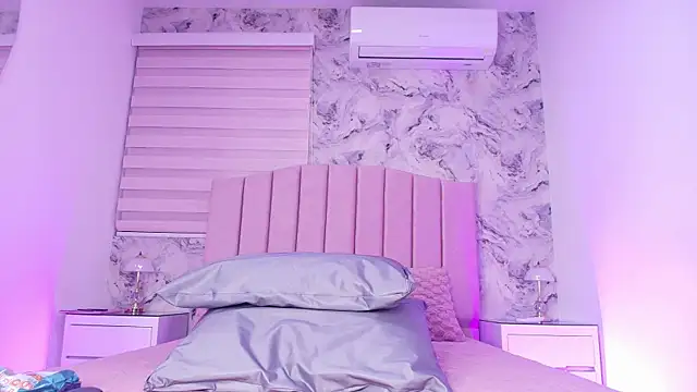 emma trix online show from 04-08-26, 11:54