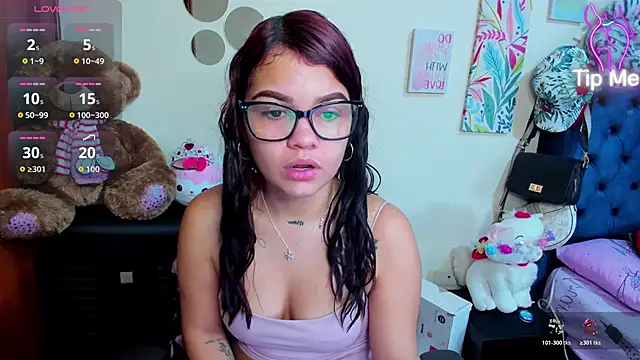 Emma boo online show from 01-13-26, 03:39