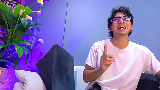 kane del toro online show from 11-04-25, 01:32