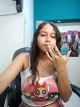 Snapshot of gygyfox chatting on 11-20-25, 07:13 gygyfox online show from 11-20-25, 07:13