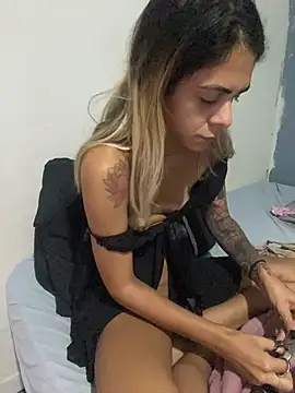 Snapshot of sabrinaneves chatting on 05-31-26, 10:11 sabrinaneves online show from 05-31-26, 10:11