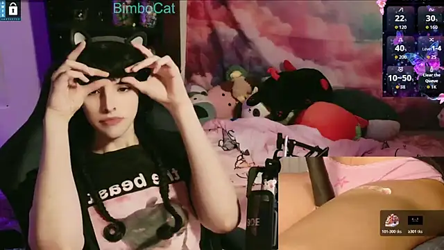 Snapshot of BimboCat chatting on 12-01-25, 02:16 BimboCat online show from 12-01-25, 02:16