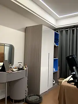 xiaojingzi66 online show from 11-23-25, 12:16