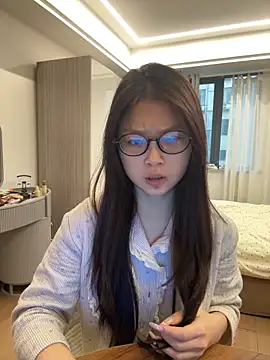 xiaojingzi66 online show from 11-25-25, 08:36